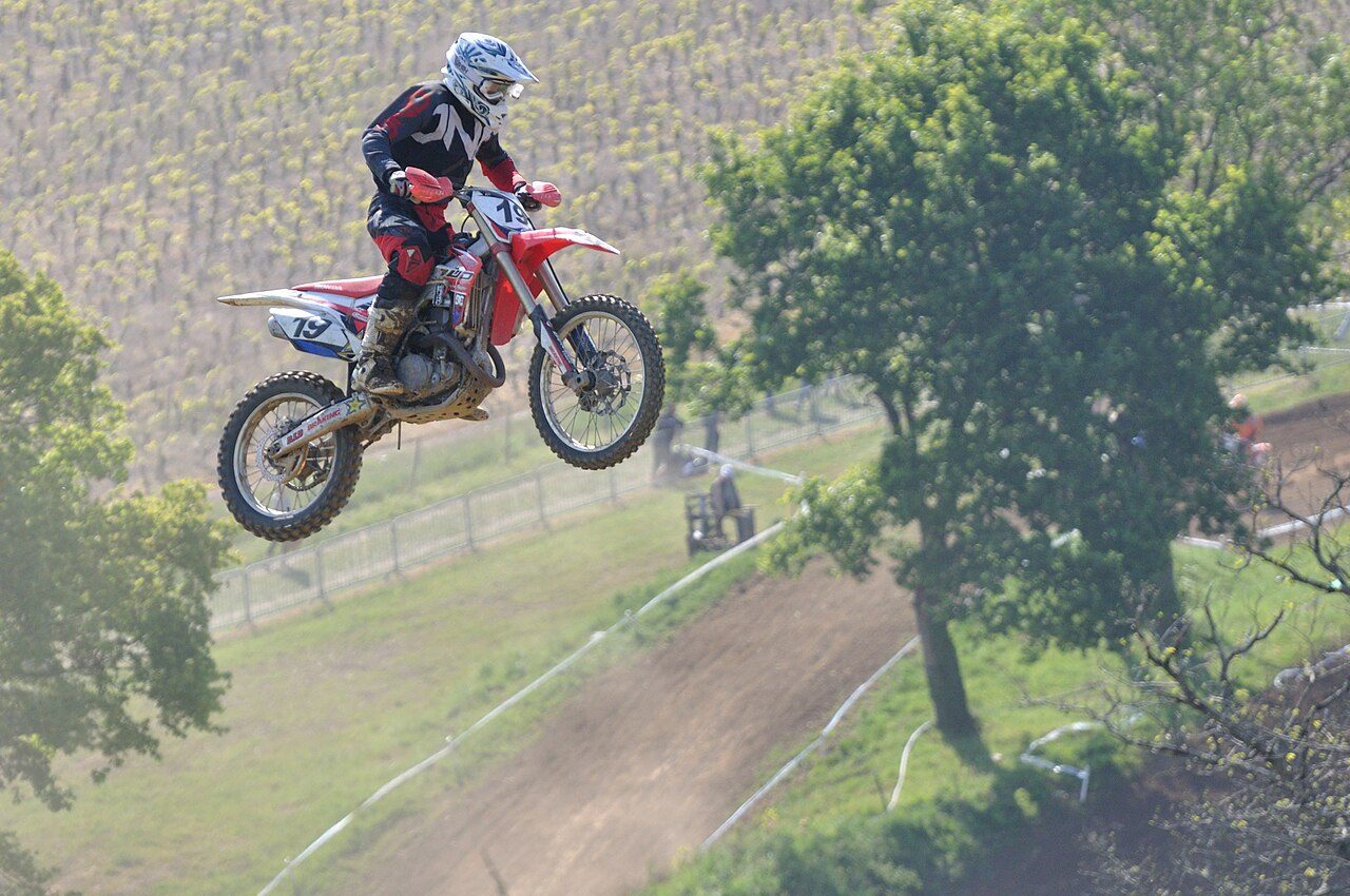 Cross bike available as a Bali rental category